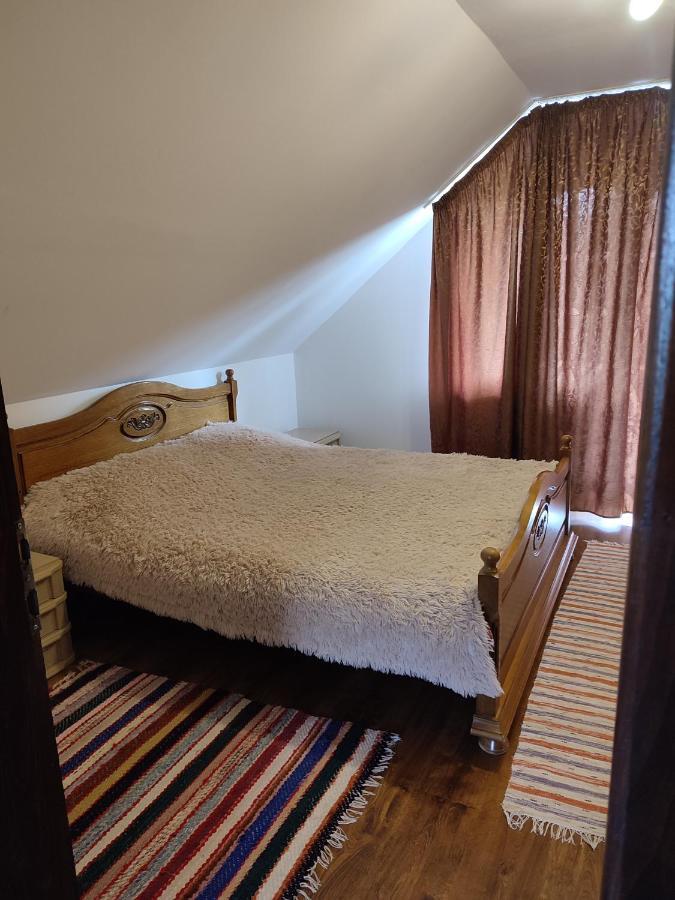 Casa Irilen Hotel Mînăstirea Humorului Екстериор снимка