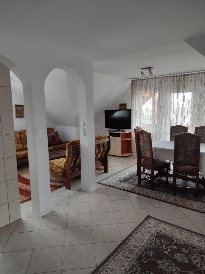 Casa Irilen Hotel Mînăstirea Humorului Екстериор снимка