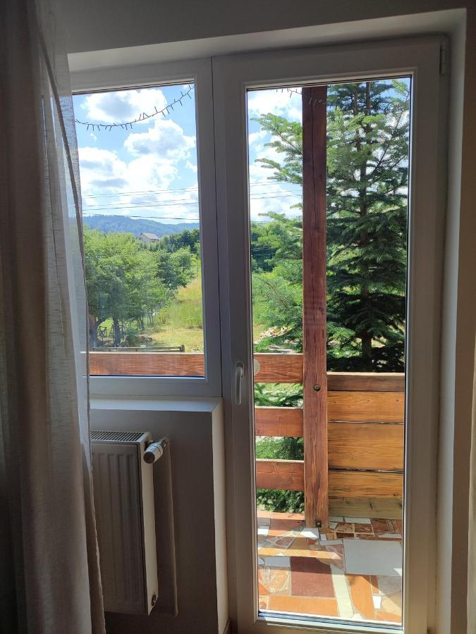 Casa Irilen Hotel Mînăstirea Humorului Екстериор снимка